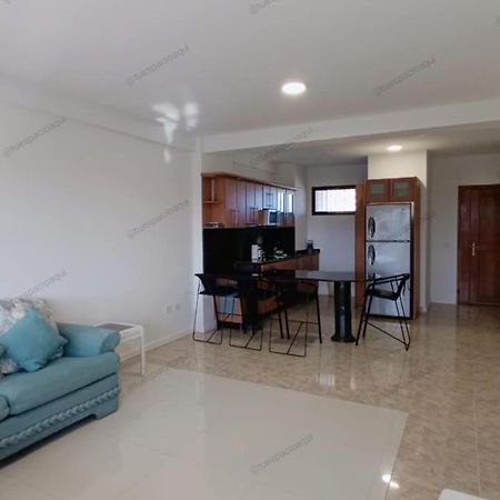 Apartamento En Conjunto Residencial Vivalco Pampatar Isla De Margarita Apartment Exterior photo